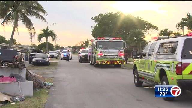 2 hospitalized with burns after fire in Miami Gardens - WSVN 7News ...