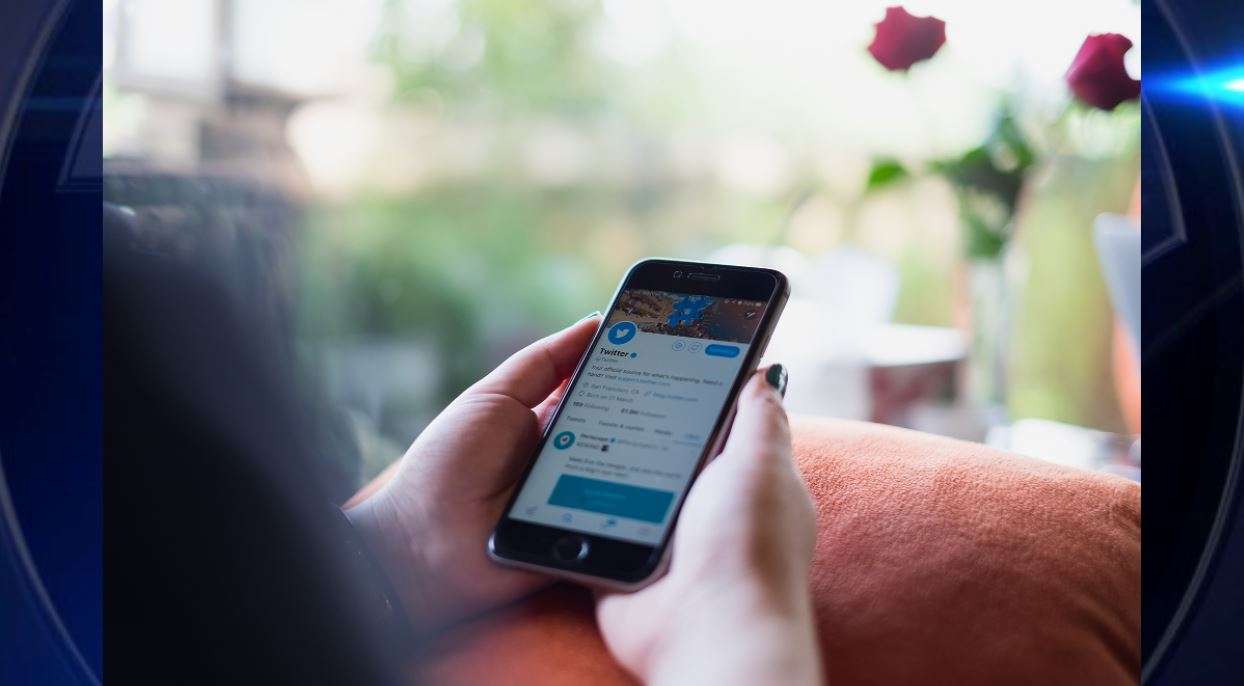 The year of social media soul-searching: Twitter dies, X and Threads are born and AI gets personal - WSVN 7News | Miami News, Weather, Sports - Vimarsana News