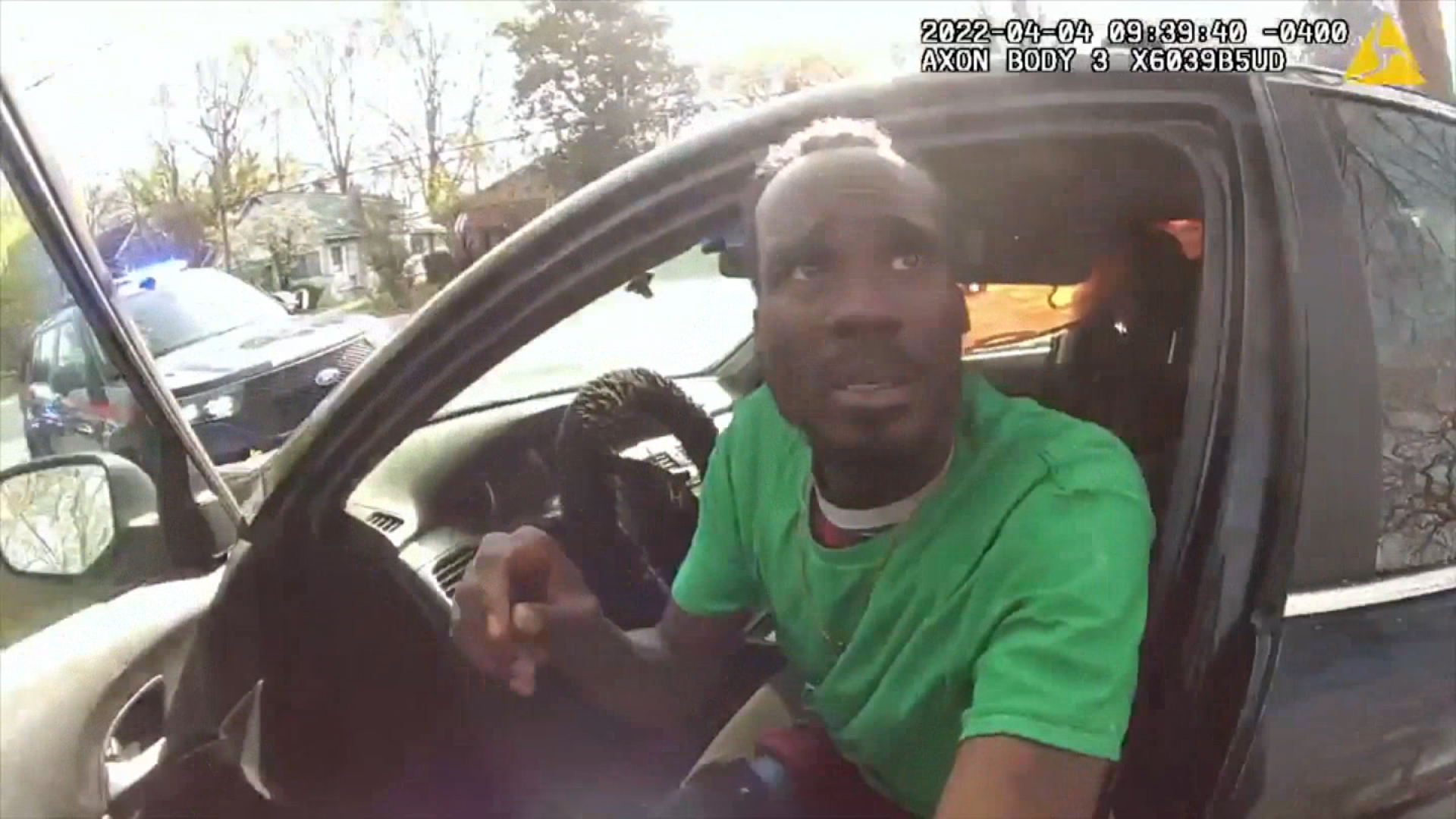 Man arrested after allegedly stealing car in Atlanta, driving off with ...
