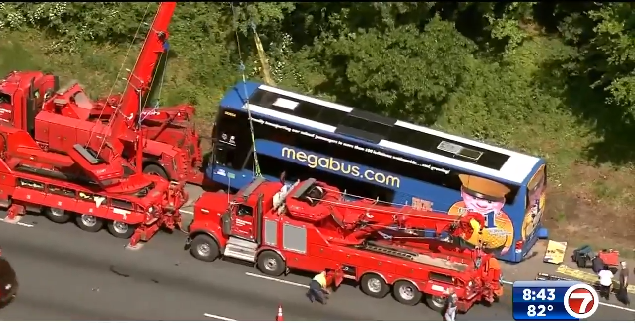 27 suffer minor injuries after bus rolls on I-95 in Maryland - WSVN ...