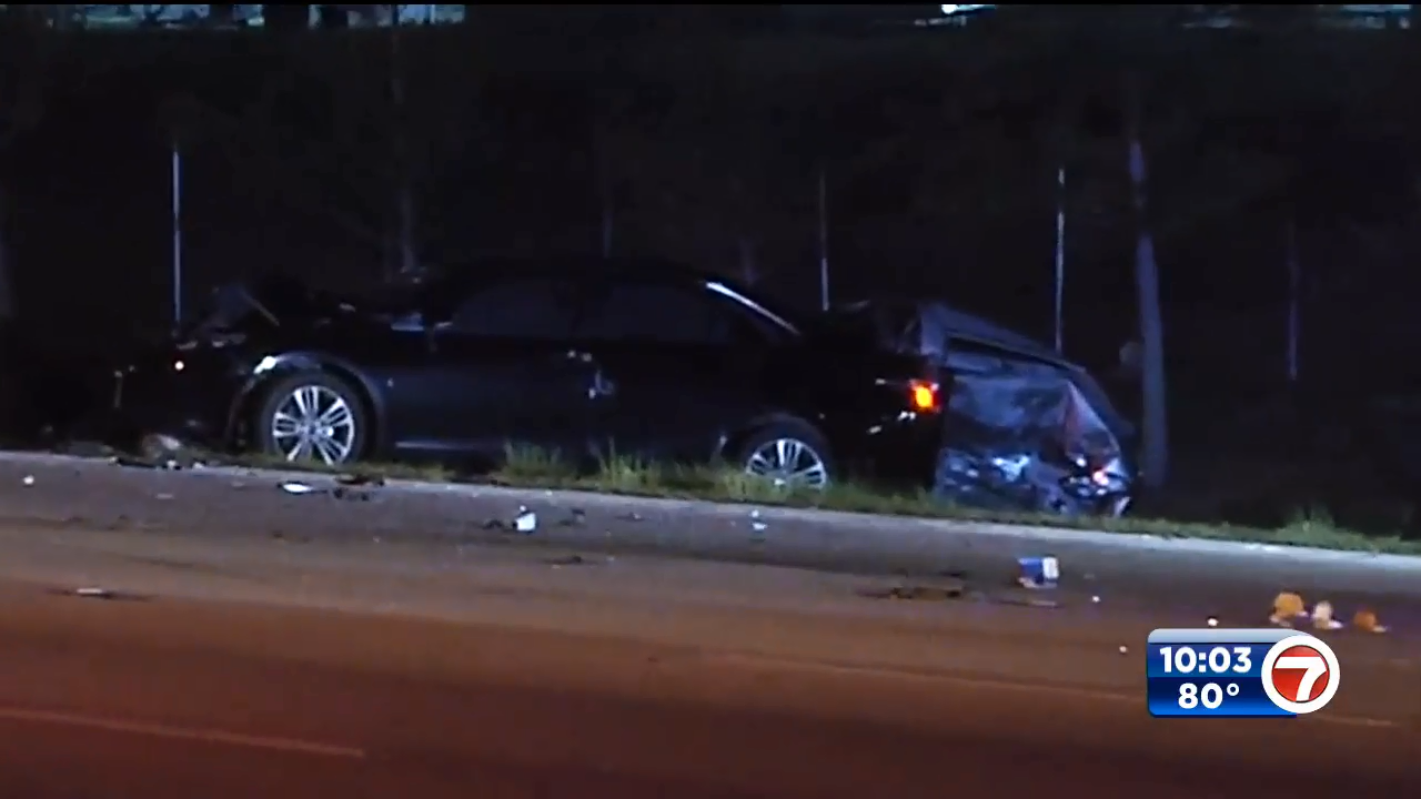 Infant dies, 6 transported to hospital after crash on Florida Turnpike in Cutler Bay WSVN
