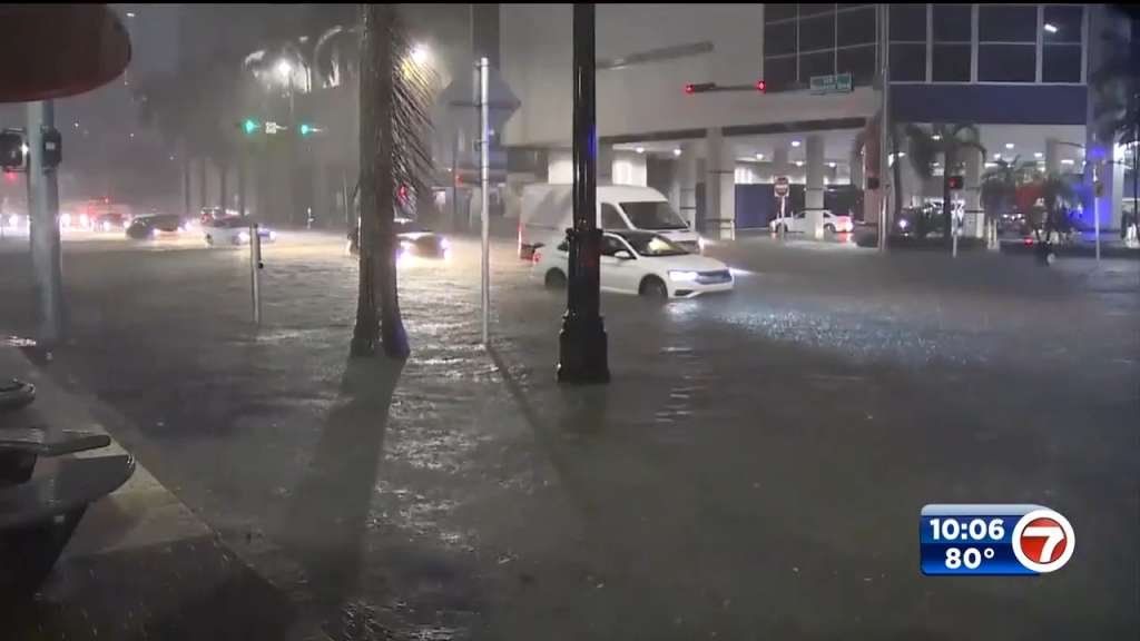 Heavy flooding predicted for Miami-Dade as possible tropical storm looms – WSVN 7News | Miami News, Weather, Sports
