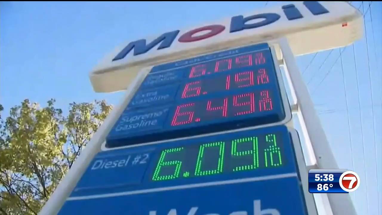 Americans to set road trip record for July 4 despite sky-high gas ...