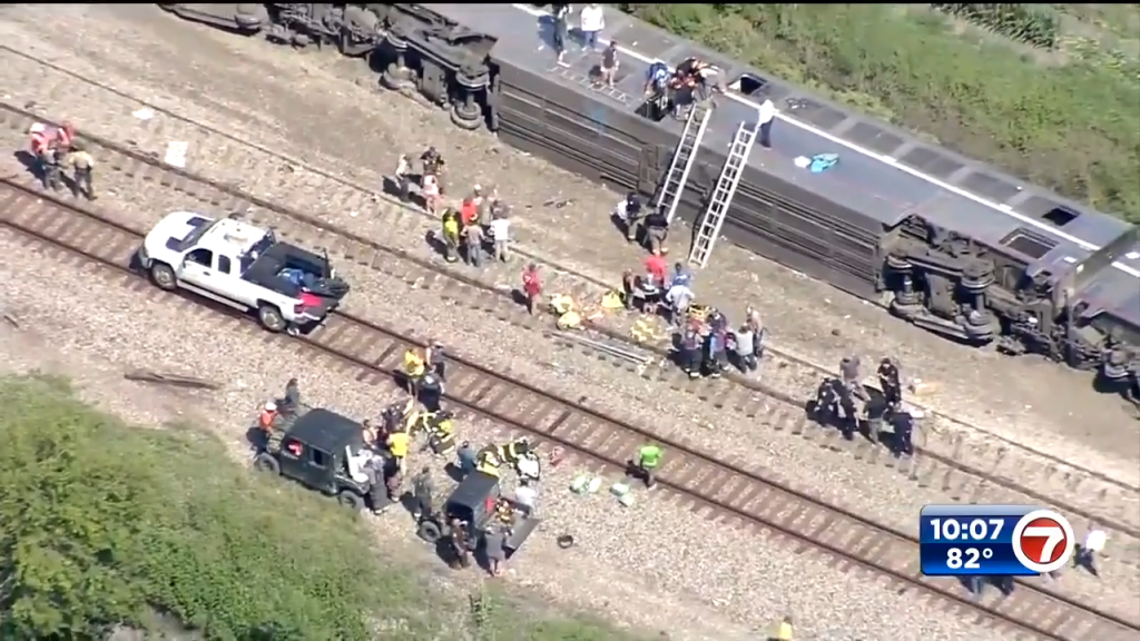 Train Derailment multiple fatalities 50+ injured in Missouri