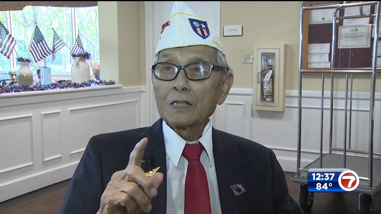 Retired Air Force veteran receives Congressional Gold Medal at ceremony in Deerfield Beach