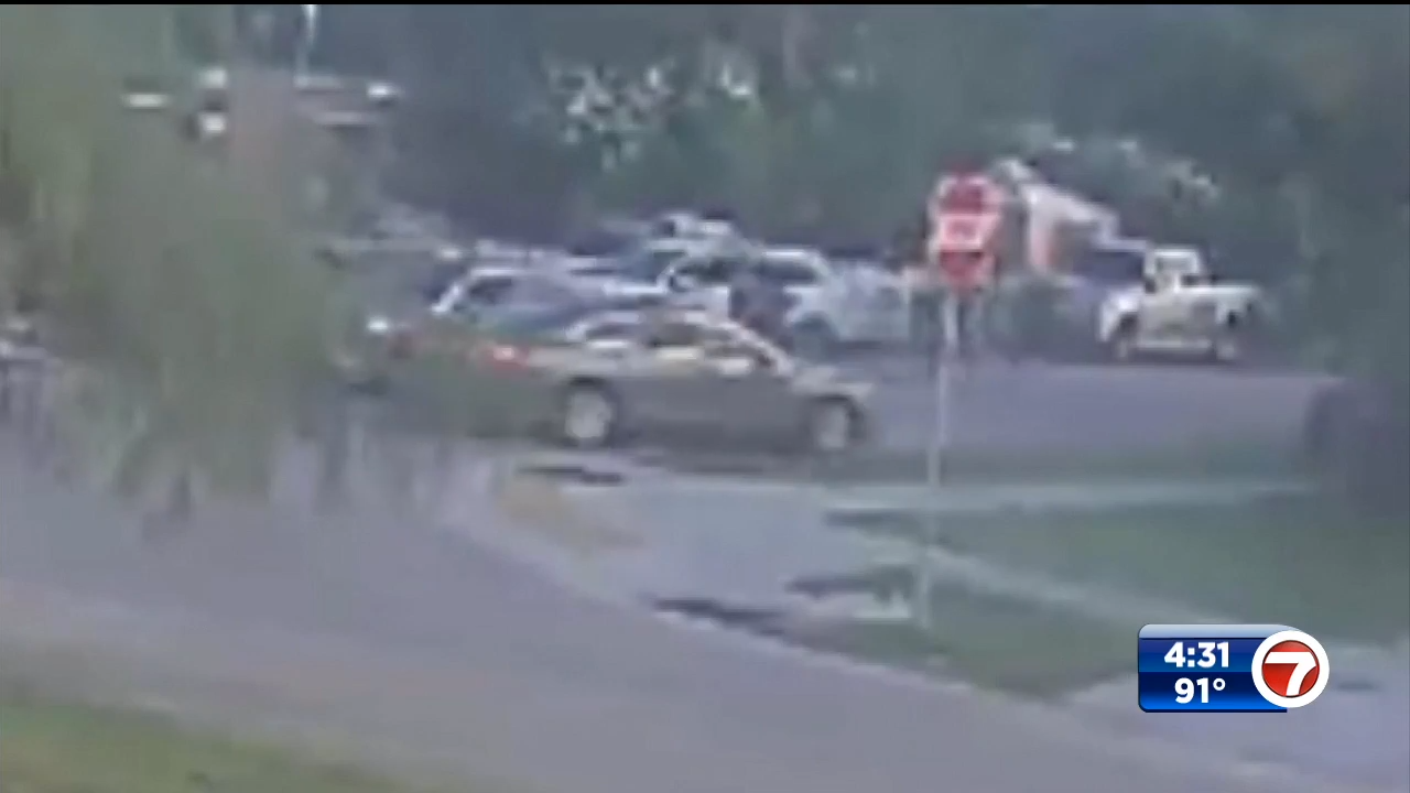 Fender bender turns fatal near Fort Lauderdale after driver runs over