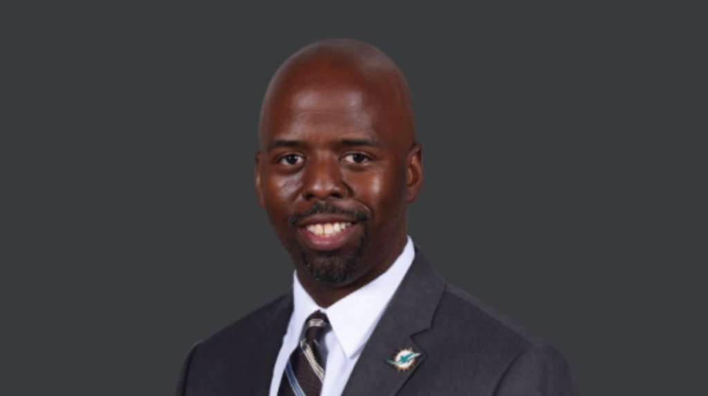 South Florida sporting activities community mourns passing of Dolphins govt Jason Jenkins