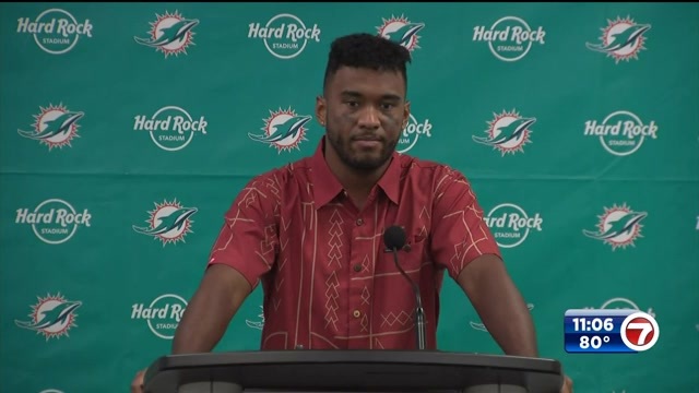 Tagovailoa, Hill join early as Dolphins roll previous Eagles 48-10