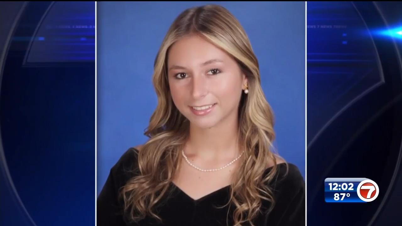 Family of 17-year-old senior who died in boat crash near Key Largo