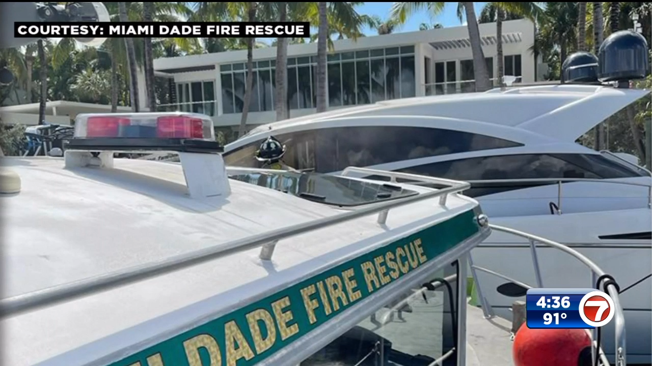 Yacht catches on fire in Miami Beach WSVN 7News Miami News, Weather, Sports Fort Lauderdale