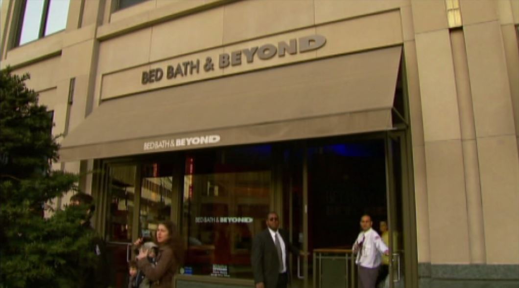 Bed Bath & Beyond CFO Gustavo Arnal dead after falling from NYC