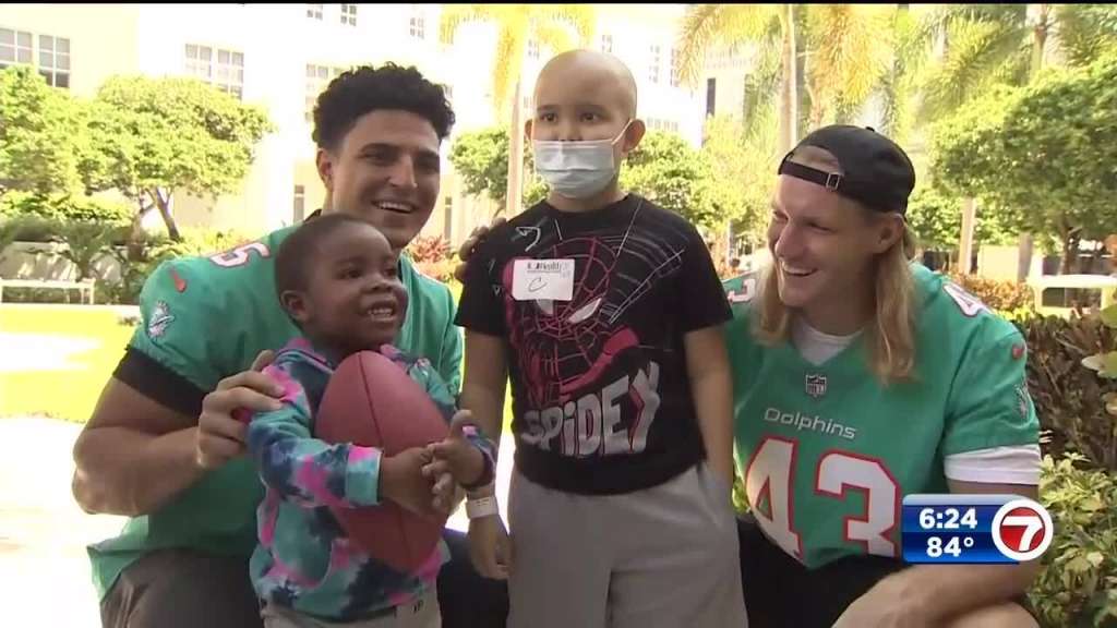 Miami Dolphins take a look at Sylvester Extensive Cancer Center to celebrate history-breaking yr of fundraising