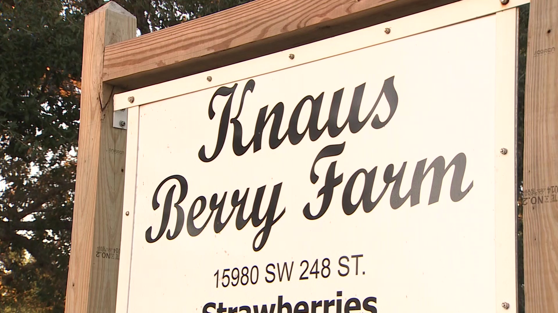 Knaus Berry Farm moving to new SW Miami-Dade spot with new owners, same famous cinnamon buns