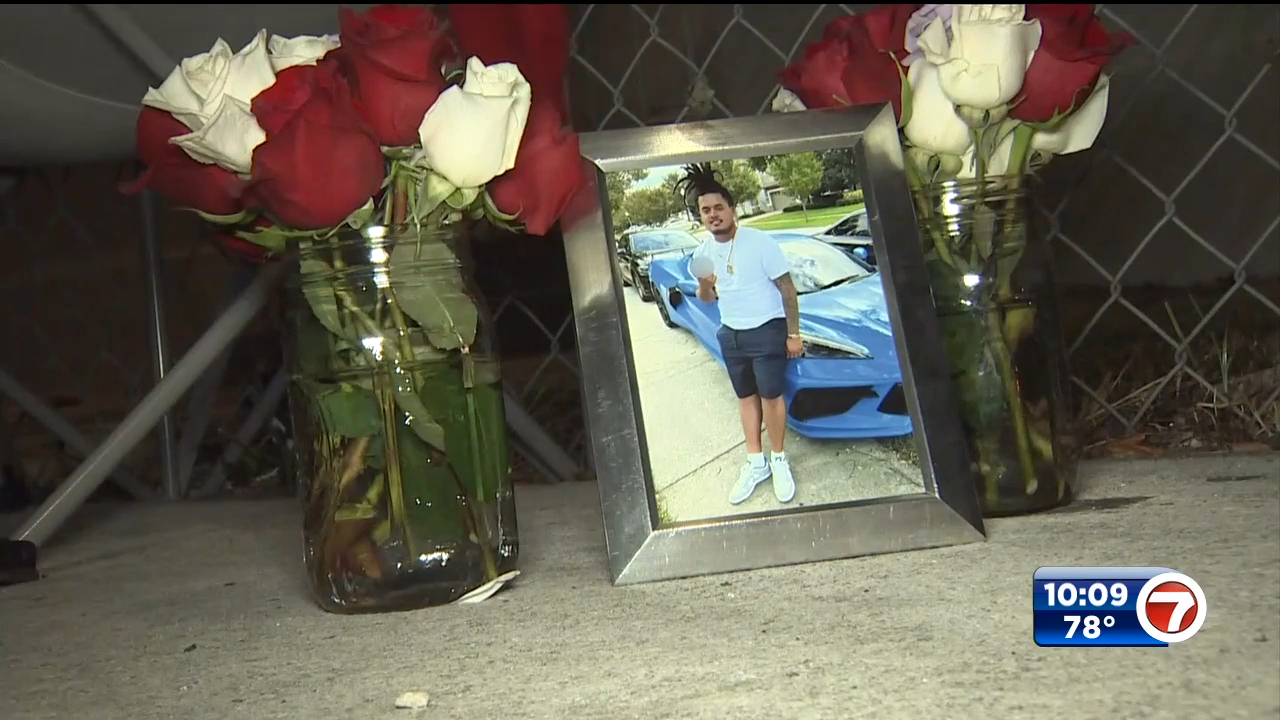 Candles lit for motorcyclist who lost his life in shooting on I95 as
