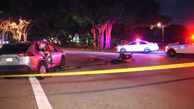Motorcyclist critical after crashing into car in Miami - WSVN 7News ...