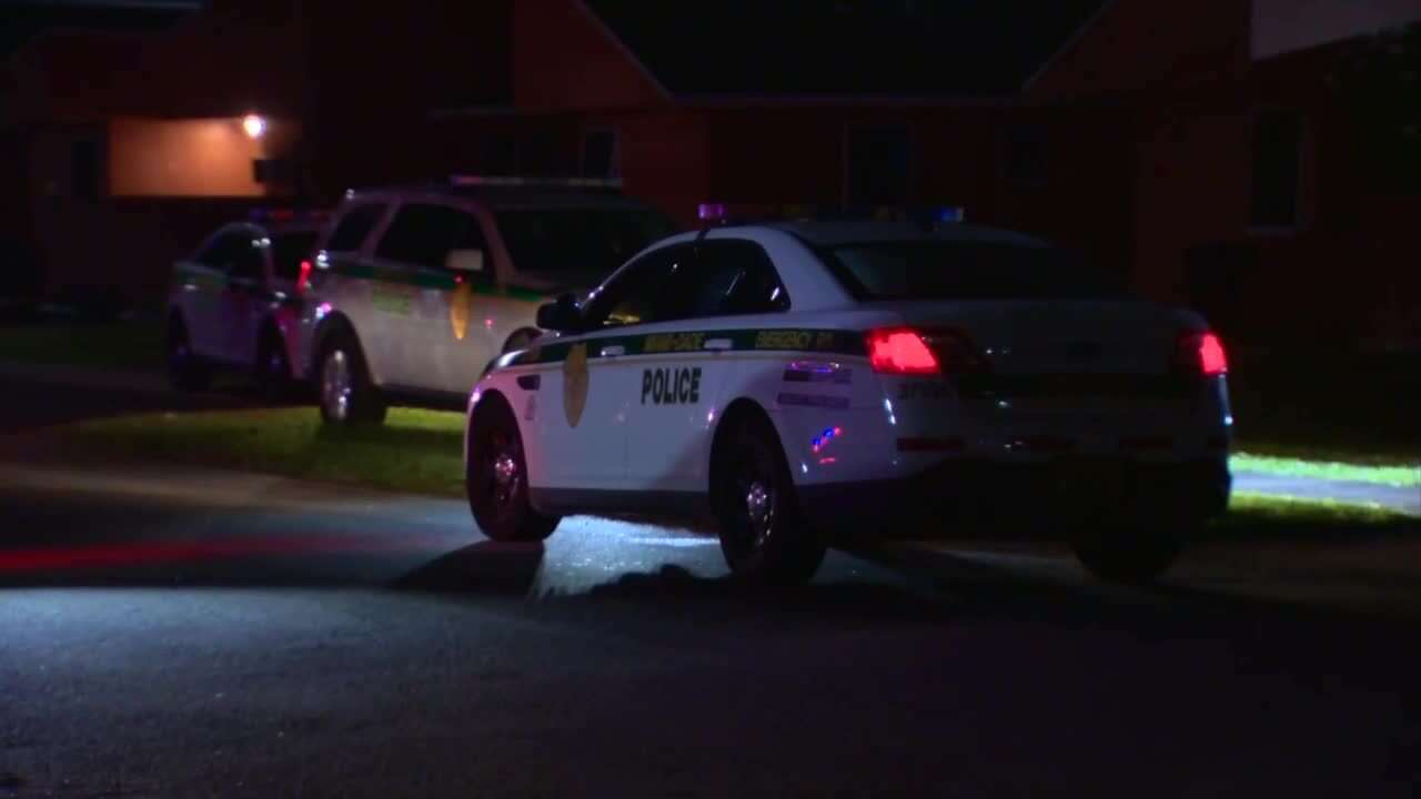 Teen shot in Southwest Miami-Dade - WSVN 7News | Miami News, Weather ...