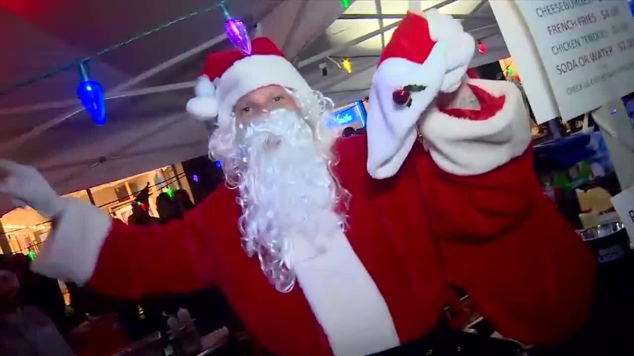 City of Fort Lauderdale hosts 60th annual Christmas on Las Olas WSVN