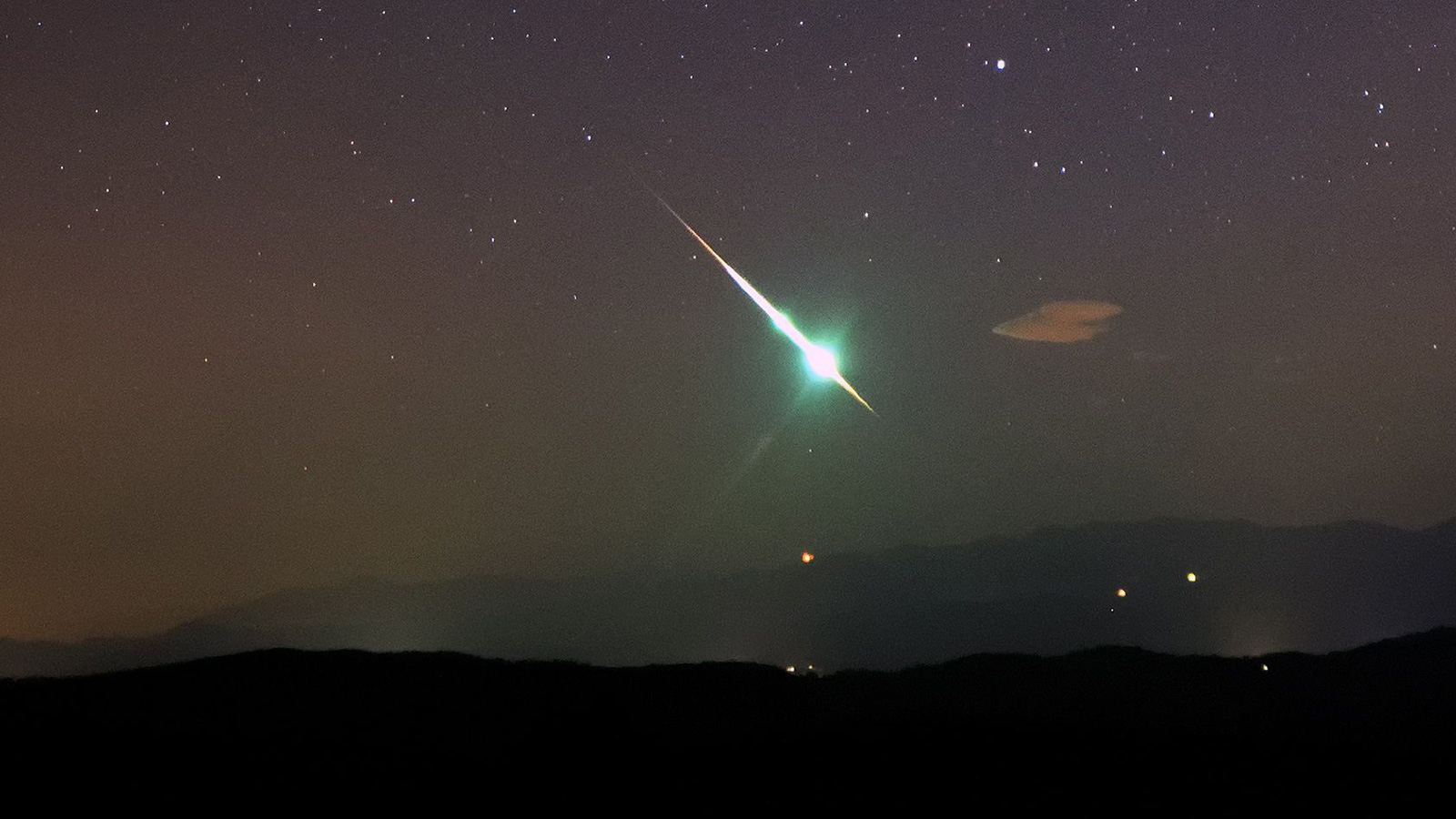 This month’s Southern Taurids meteor shower will feature bright fireballs in the sky WSVN