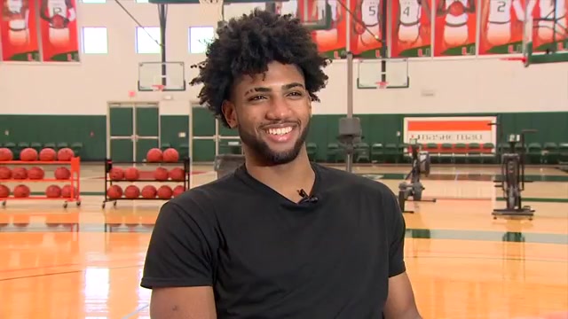 Miami Hurricanes to start with-12 months participant gets to be supporter beloved