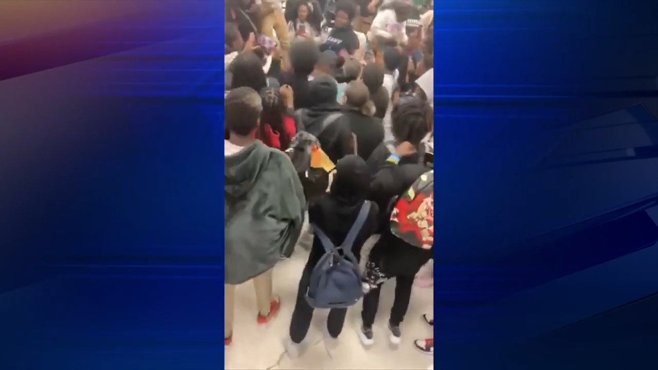 Miami Central High School placed on lockdown after two large fights