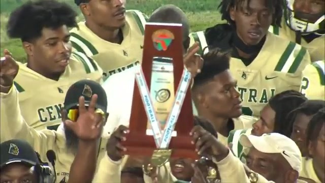 Miami Central Rockets go on condition championship streak just after beating American Heritage in FHSAA State Championships Soccer Course 2M