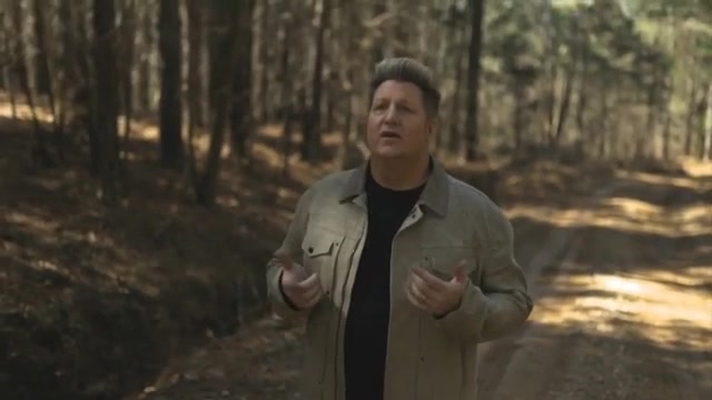 With new song Get Down Like That Rascal Flatts Gary LeVox goes solo
