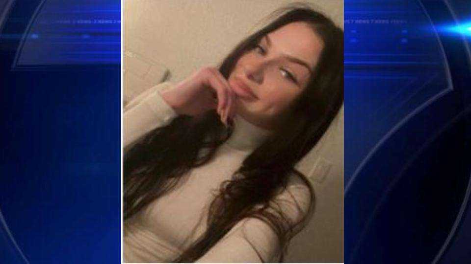 City of Miami Special Victims Unit needs help searching for 20-year-old ...