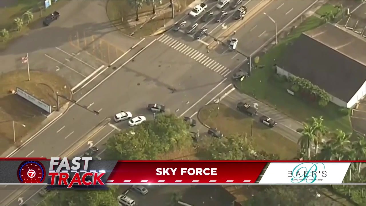 4 hospitalized following crash in Miramar; eastbound Pembroke Road