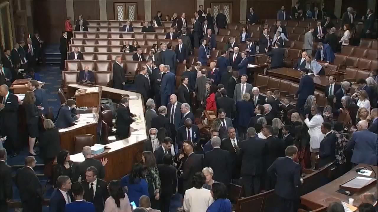 McCarthy’s fight with GOP’s right flank stalls speaker bid WSVN 7News