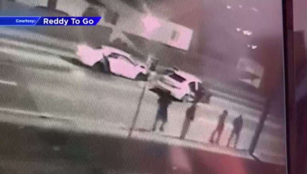 2 hospitalized after head-on crash in Miami caught on camera; multiple ...