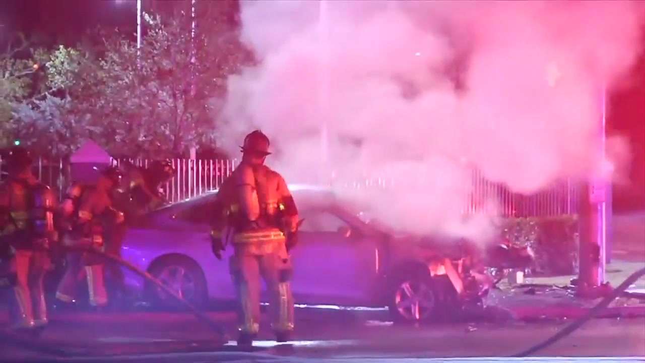 MDPD officer, woman hospitalized following fiery crash in Miami Gardens ...