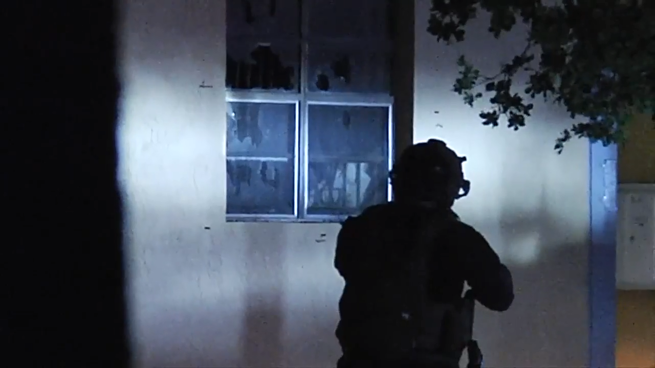 Barricaded man dead following police-involved shooting in NW Miami-Dade ...