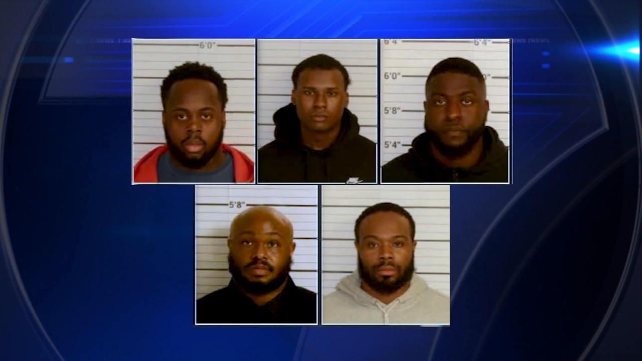 5 former officers charged with federal civil rights violations in Tyre