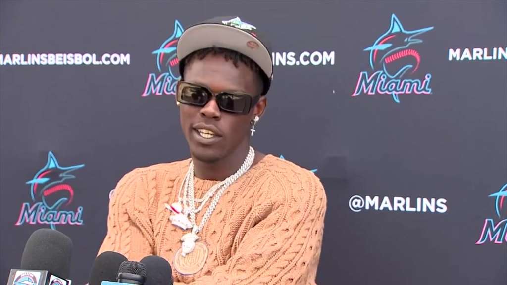 Marlins CF Chisholm exits with damage soon after steal attempt