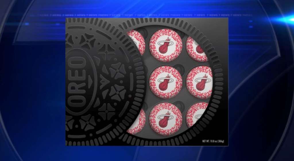 Oreo promoting NBA themed cookies