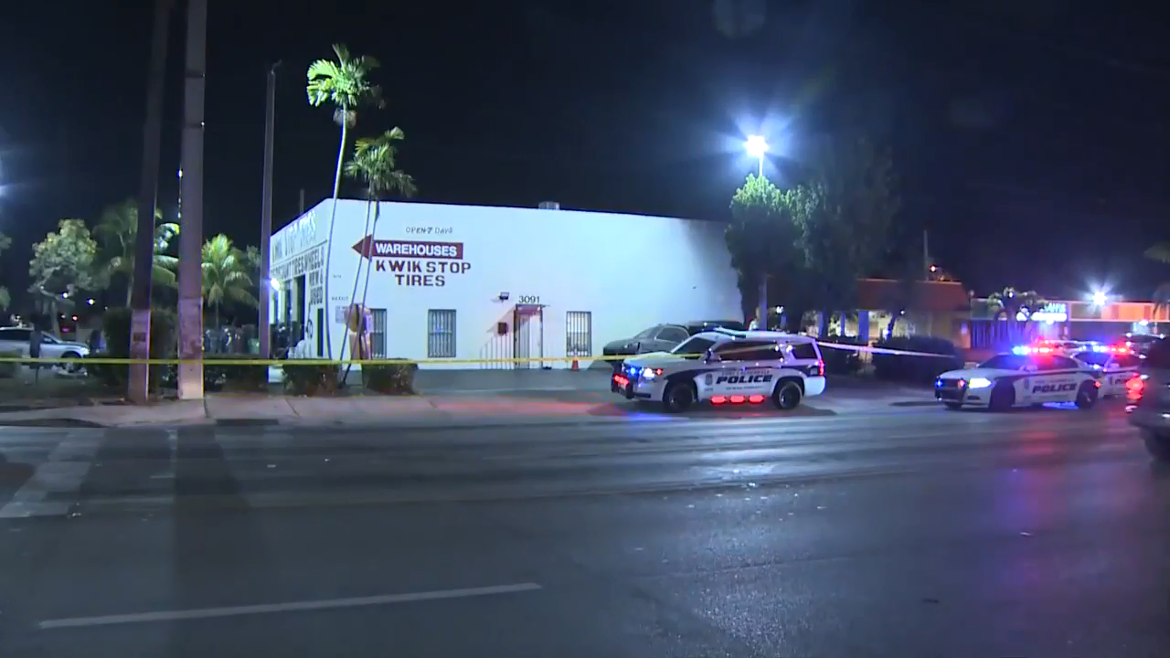 2 hospitalized following shooting in Fort Lauderdale WSVN 7News