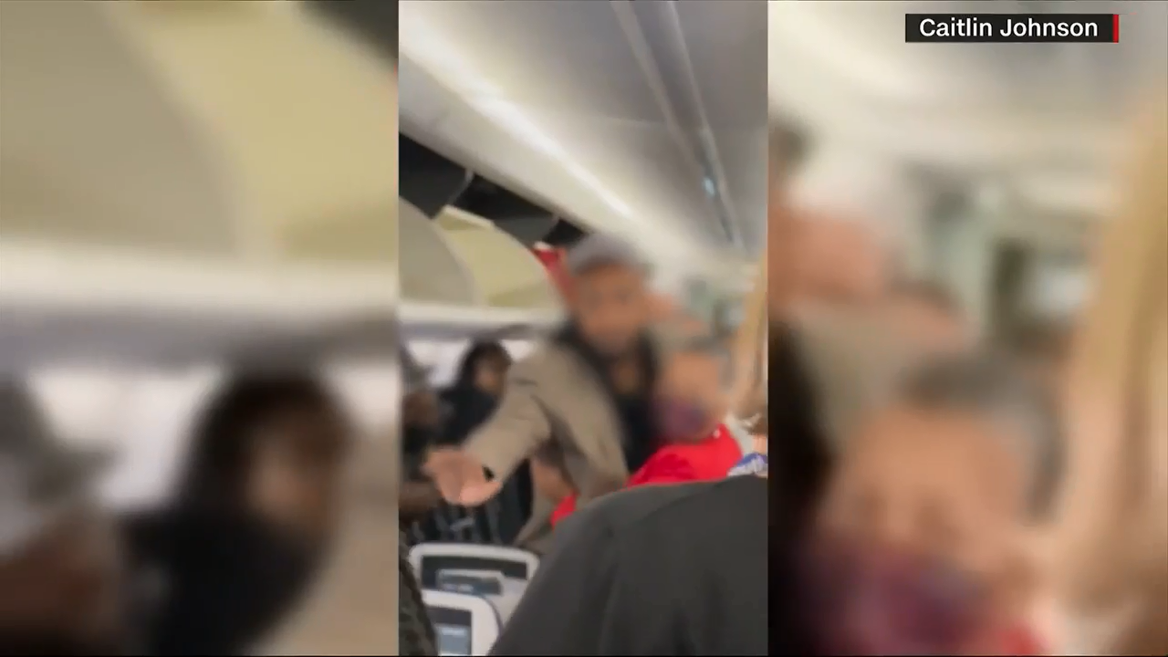 Punches thrown on Southwest plane in Dallas, according to witness and