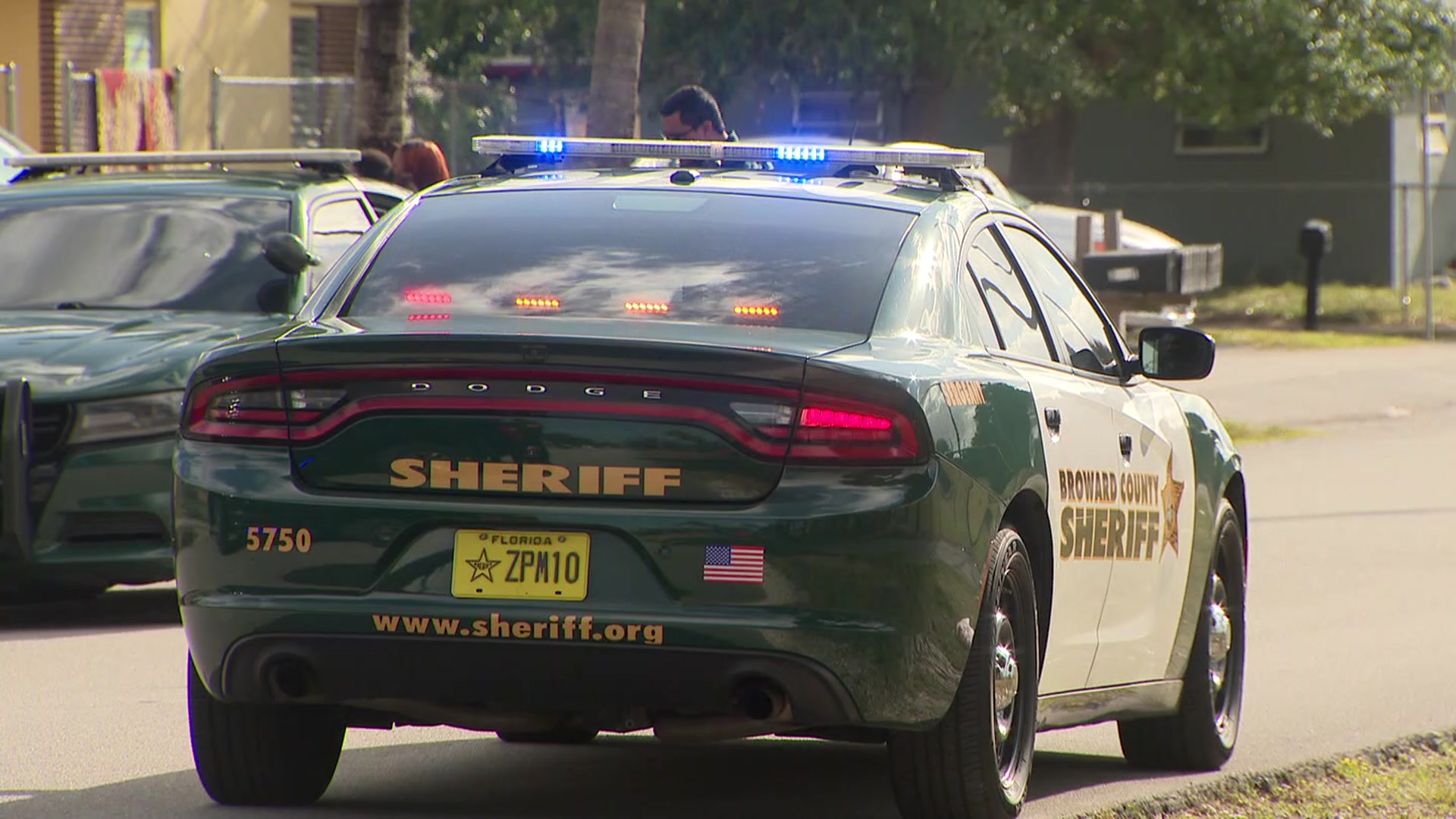 MARGATE, FLA. (WSVN) - A Broward Sheriff’s Office deputy and a subject were hospitalized following a deputy-involved shooting during a burglary investigation in Margate, authorities<a class="excerpt-read-more" href="https://wsvn.com/news/local/broward/bso-deputy-subject-hospitalized-after-deputy-involved-shooting-during-burglary-investigation-in-margate/">Read More</a>
