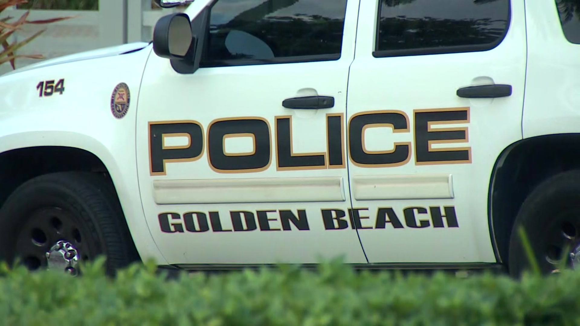 230328 GOLDEN BEACH POLICE – WSVN 7News | Miami News, Weather, Sports ...