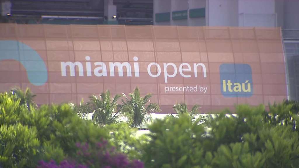 Alcaraz turns away Fritz to arrive at semifinals in Miami