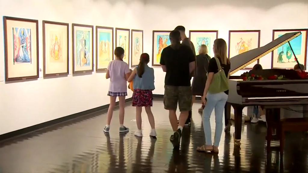 Surreal 360: A Salvador Dali experience combines art and technology - Vimarsana News