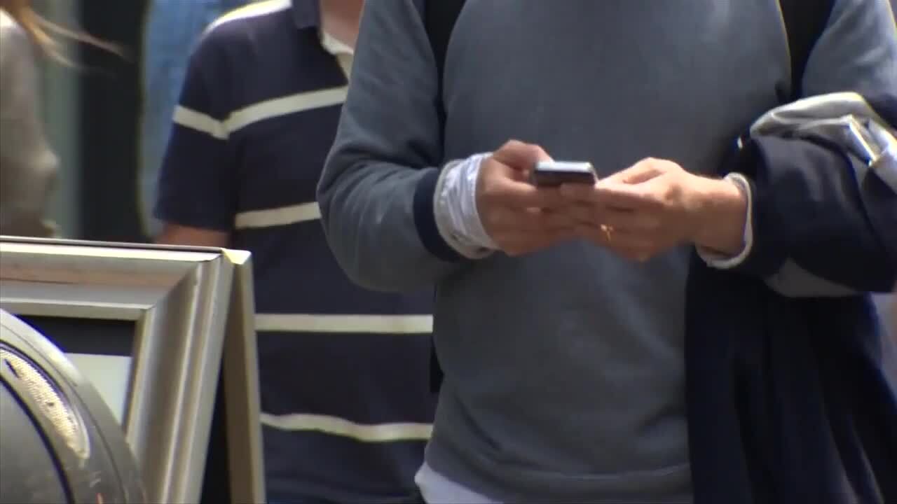 Miami Beach launching text-to-911 service, expanding emergency access – WSVN 7News | Miami News, Weather, Sports