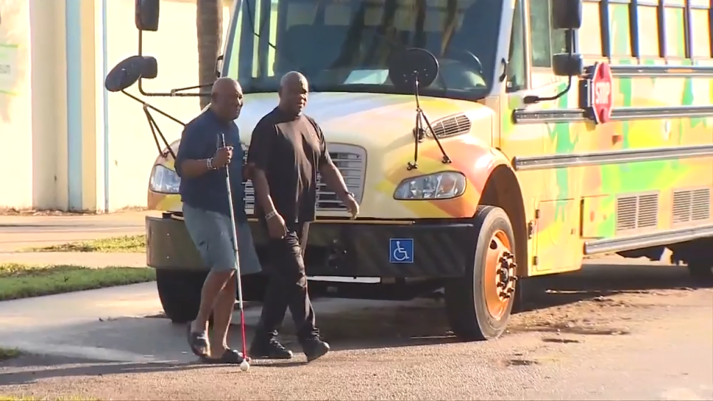 Fort Lauderdale residents seek shelter at Holiday Park; mayor provides update after historic floods impact community - Vimarsana News