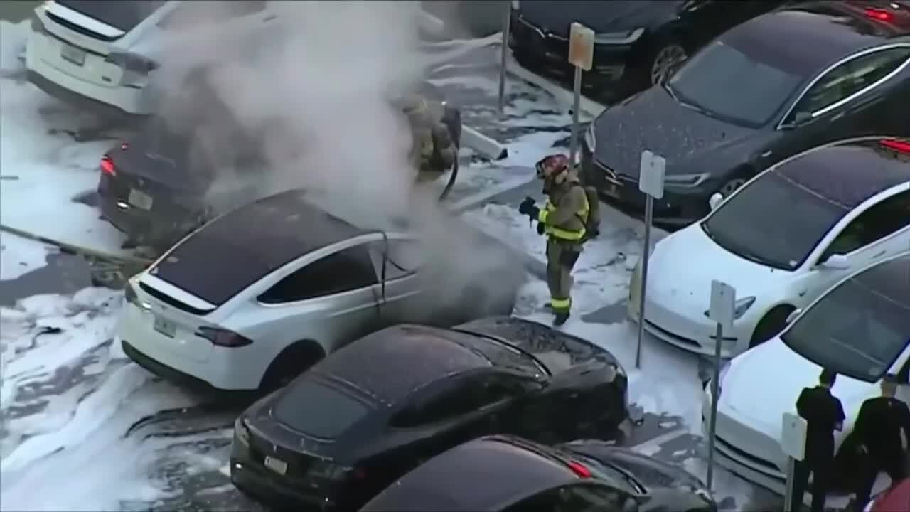 Tesla catches on fire at dealership in Fort Lauderdale - WSVN 7News