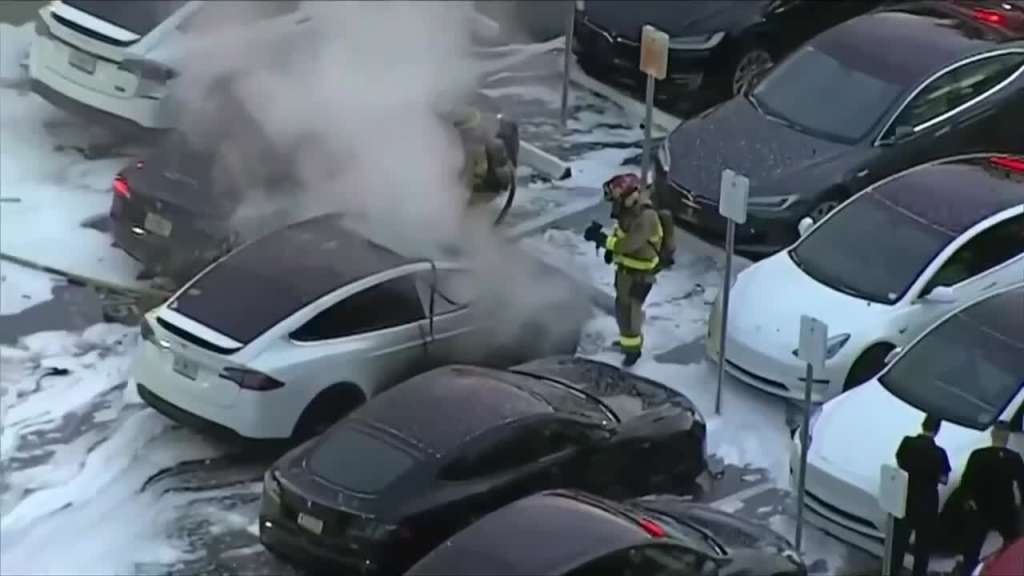 Tesla catches on fire at dealership in Fort Lauderdale Flipboard