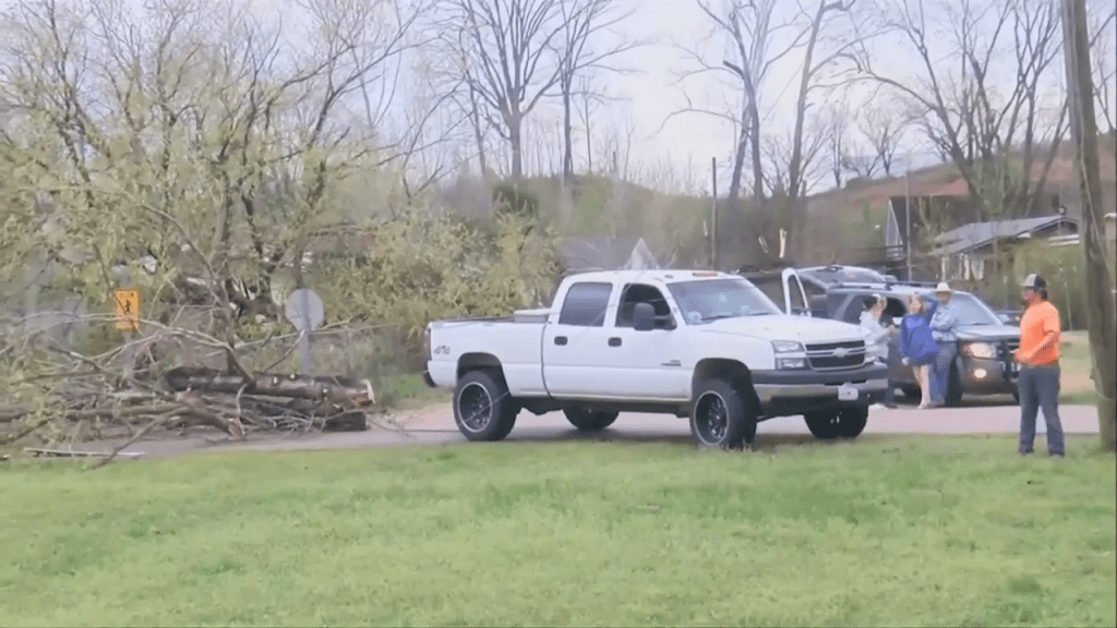 Missouri tornado kills 5 in latest wave of severe weather WSVN 7News