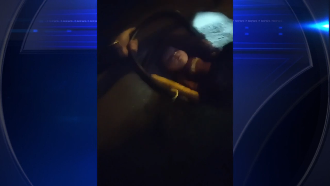 Frankfort officers honored after rescuing baby, 5 others from burning