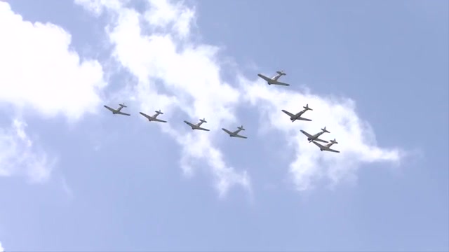 Thunderbirds wow spectators of all ages at Wings Over Homestead air show Thunderbirds wow spectators of all ages at Wings Over Homestead air show