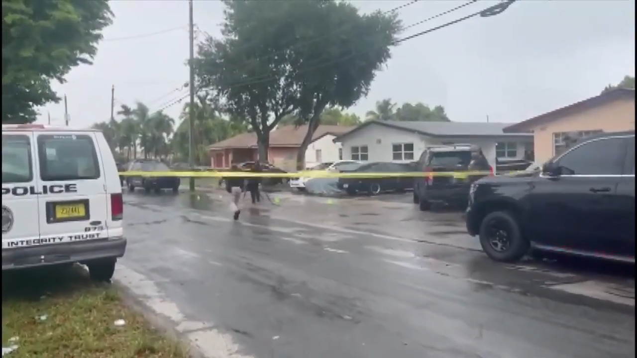 Police search for shooter in Hallandale Beach that left man