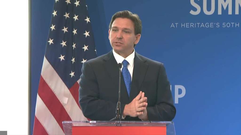 DeSantis in Iowa warns of GOP culture of losing as weather sidelines Trumps event in the state DeSantis in Iowa warns of GOP culture of losing as weather sidelines Trumps event in the state